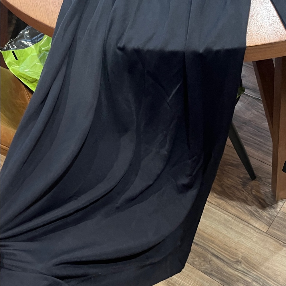 FARM Rio Black Jumpsuit
Brand New Beautiful - Picture 5 of 13